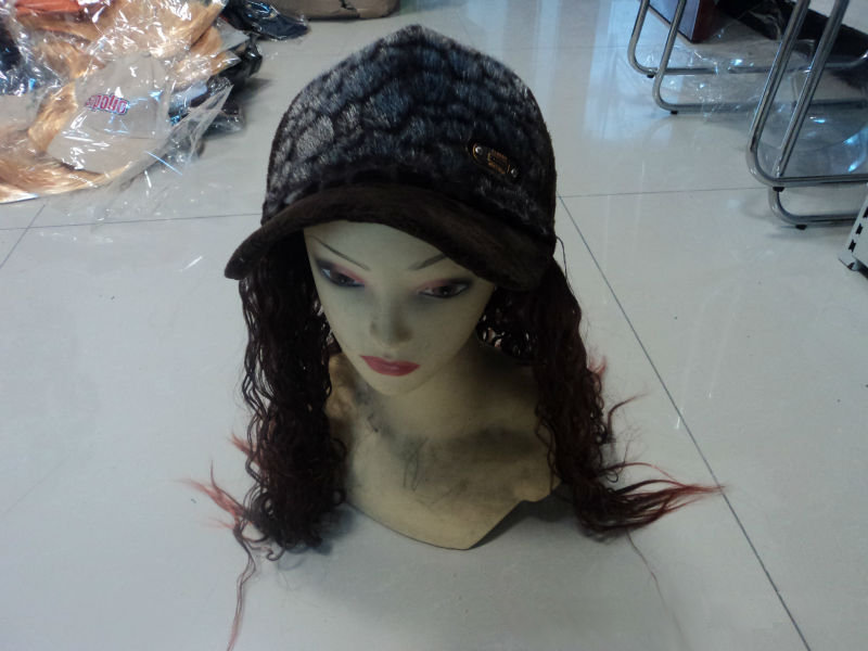 hat with hair
