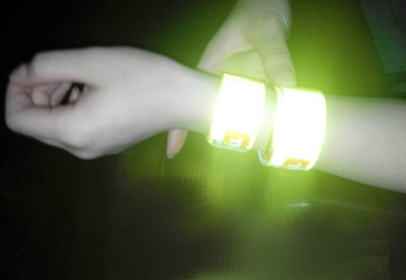 night safety reflective snap bracelet night safety reflective snap bracelet