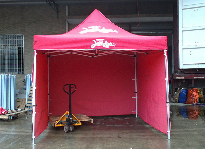 Custom pop up tent with side walls Custom pop up tent with transparent side walls