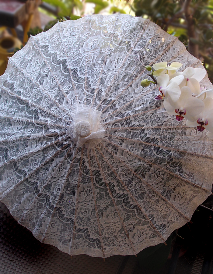 28" Bamboo Lace Wedding Parasols