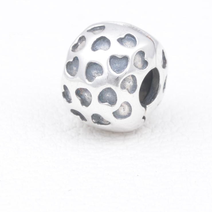 Silver Hearts Fixed Clip Charms