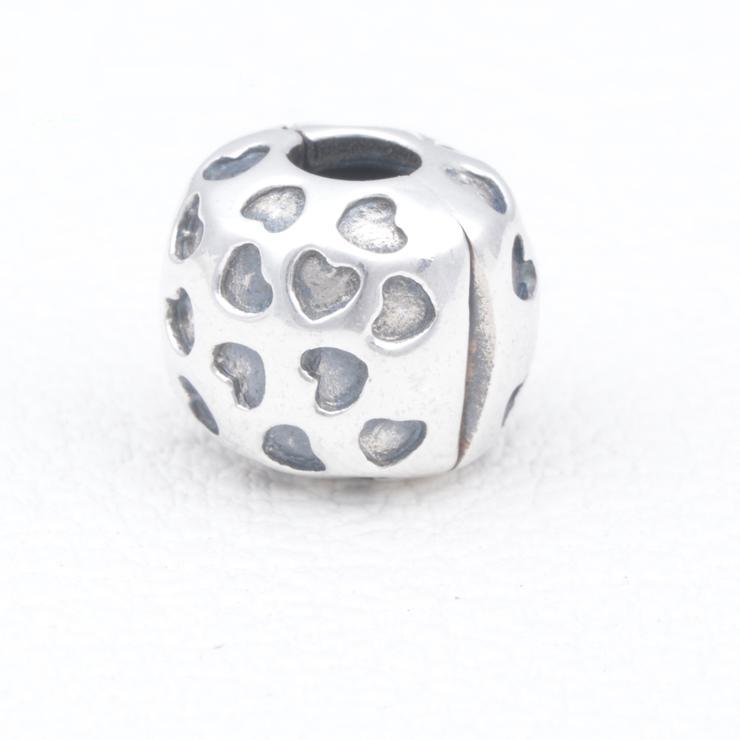 Silver Hearts Fixed Clip Charms