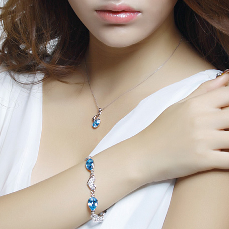 Silver Necklaces