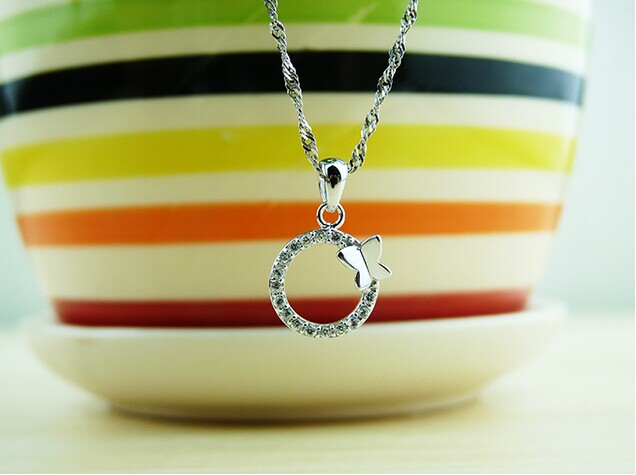 silver necklaces
