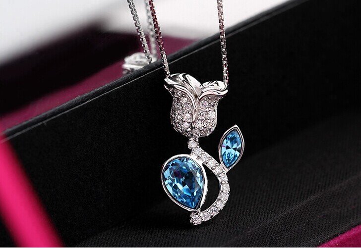 Silver Necklaces