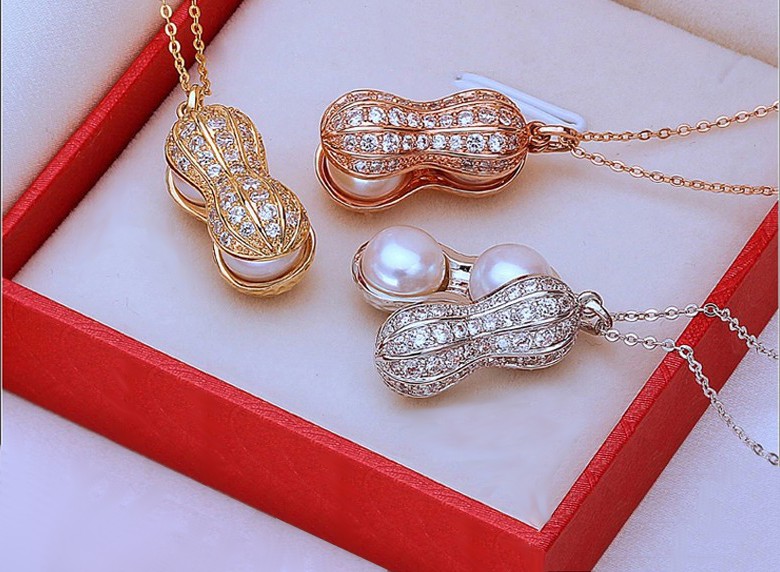 Peanut Sterling Silver Necklace With Natural Pearls