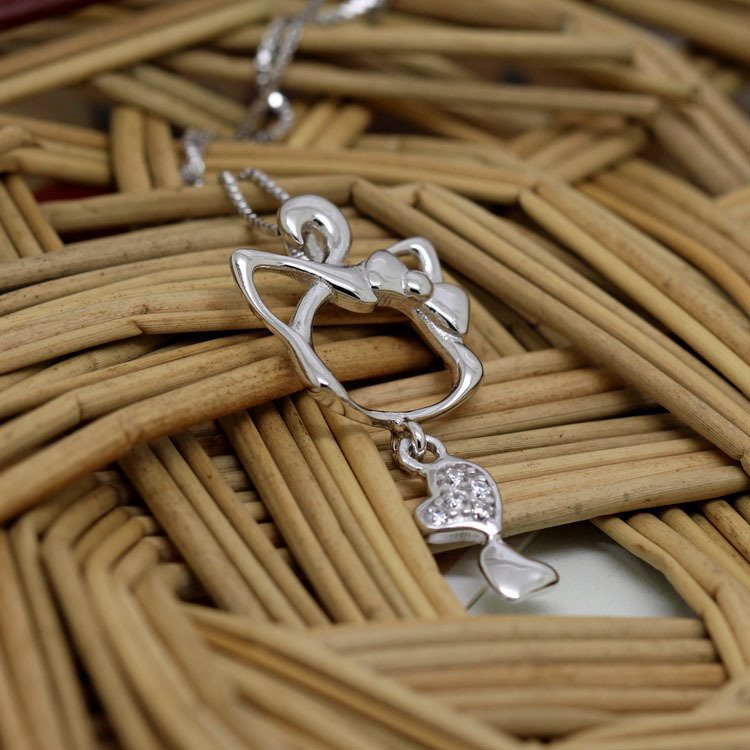 Silver Necklaces