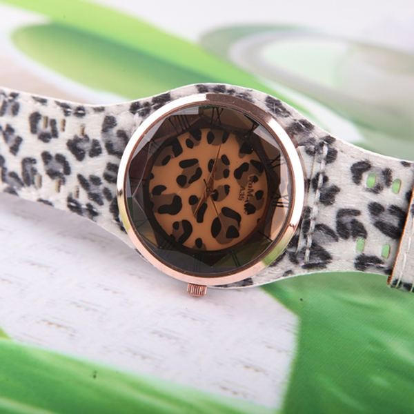 Leather Quartz Watch for Ladies Leather Quartz Watch for Ladies