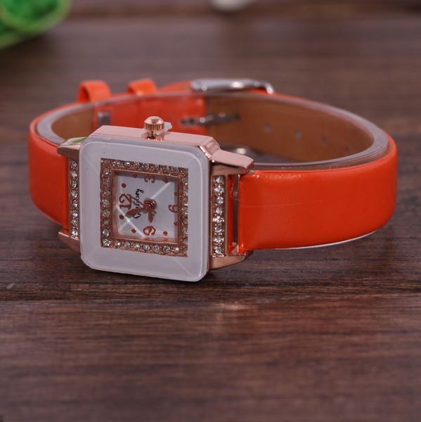 Leather Quartz Watch for Ladies Leather Quartz Watch for Ladies